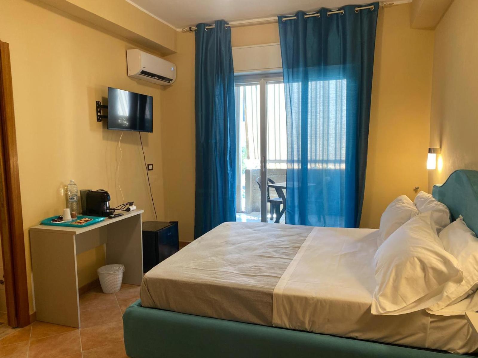 Musetta Sicilian Hospitality Hotel มิลาซโซ ภายนอก รูปภาพ